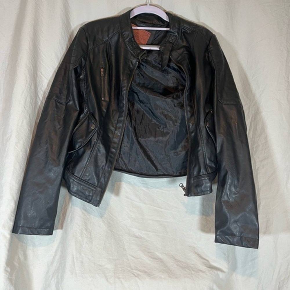Miss London Womens Black Faux Leather Moto Biker Jacket Quilted Shoulder Size M
